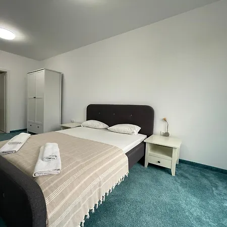 Apartment Peter House - Free Parking