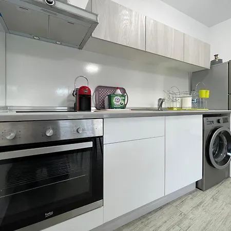 Apartment Peter House - Free Parking *